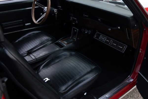 Velocity Rentals - Chevy Camaro 1969 (5)