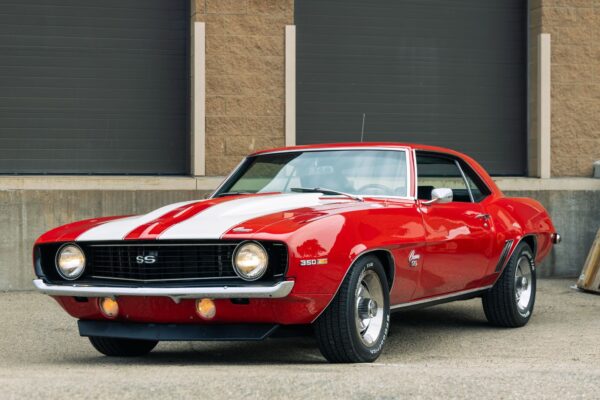 Velocity Rentals - Chevy Camaro 1969