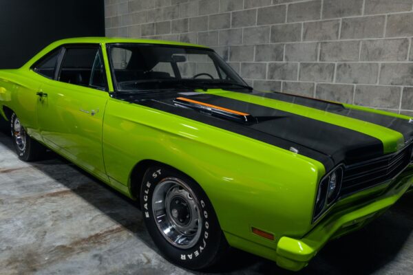 Velocity Rentals - Plymouth Road Runner (3)