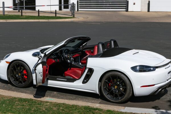 Velocity Rentals - Porsche 718 Boxster (3)